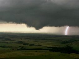 Medios reportan fuertes tormentas al sur del estado, con granizos del tamaño de pelotas de golf. AP /