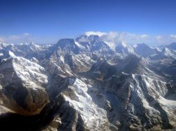 Imagen aerea de la cordillera del Himalaya. AFP /