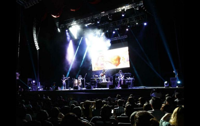 El Festival Rock al Parque Rueda por Latinoamérica ofrece más de cinco horas de música al público. NTX /