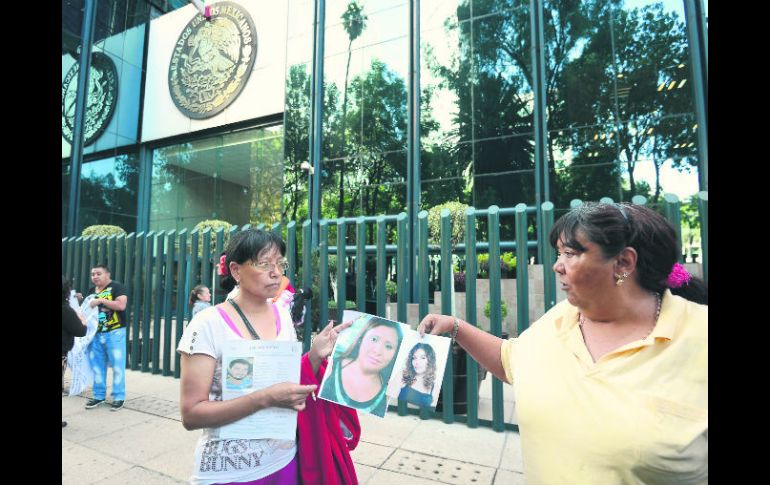 Familiares de los levantados exigen que se agilicen las investigaciones. AFP /