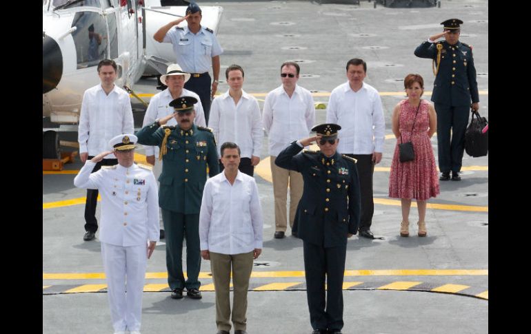 Gobernadores del país felicitan a la Marina de México al celebrar hoy su 71 aniversario. NTX /