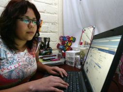 Facebook anunció recientemente la fundación de una organización que emprendió la marcha virtual. ARCHIVO /