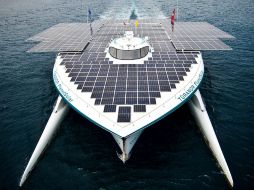 El ''PlanetSolar'' es el barco más grande del mundo propulsado exclusivamente con energía solar. EFE /