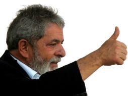 Lula llegó a Lima procedente de Colombia, donde se reunió con el presidente Juan Manuel Santos. ARCHIVO /