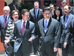 Enrique Peña Nieto y Xi Jinping a su llegada a un encuentro con empresarios de China y México. EFE /