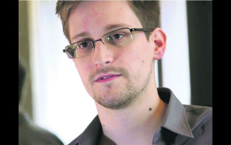 Edward Snowden no tiene la intención de ocultarse porque no ha hecho ''nada malo''. AP /