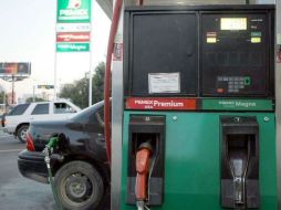 La SE afirma que para bajar el precio de los combustibles como la gasolina es necesaria la reforma energética. ARCHIVO /