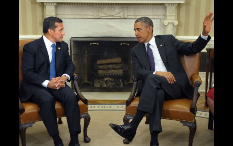 Barack Obama y Ollanta Humala sostienen hoy una reunión en la que acuerdan fortalecer sus relaciones. NTX /