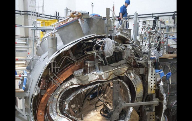 Foto del reactor de investigación Wendelstein 7-X del insituto Max Planck de Greifswald (Alemania). EFE /