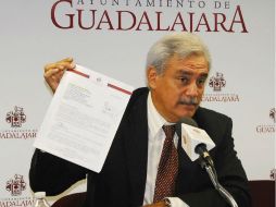 árdenas Jiménez expone que durante 2012 Guadalajara erogó mil 800 millones de pesos por arriba de lo presupuestado.  /