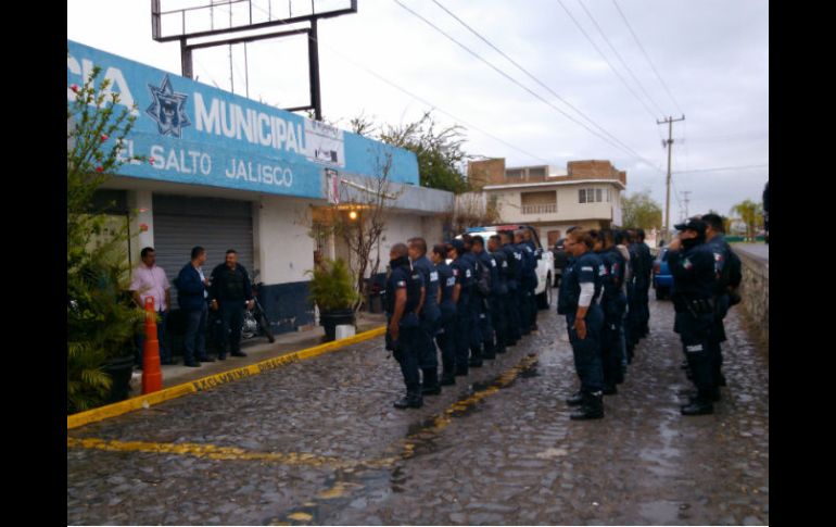 En breve, llegarán nuevos uniformes para los agentes del orden del municipio. ESPECIAL /