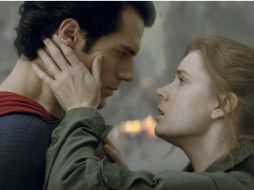 ''El hombre de acero'' es protagonizado por Henry Cavill y Amy Adams. EFE /