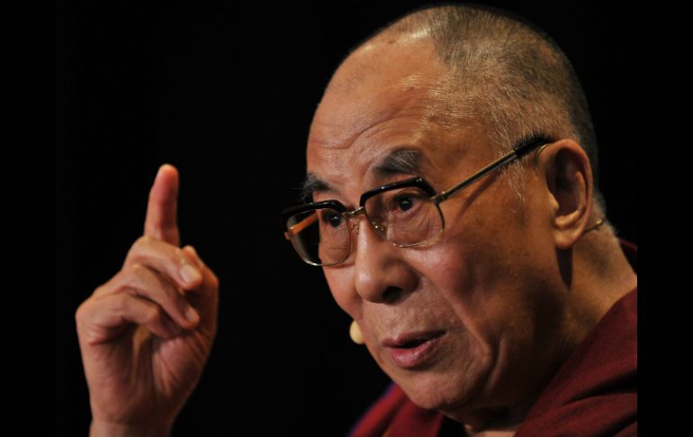 El décimo cuarto Dalai Lama asegura que el mundo padece de una crisis moral de desigualdad y sufrimiento. ARCHIVO /