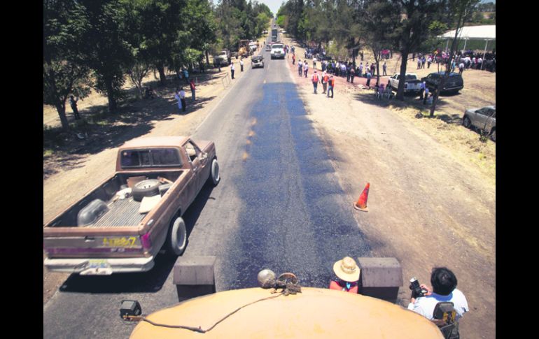 SAN MARTÍN HIDALGO. Obras de remodelación de la red carretera estatal. EL INFORMADOR /