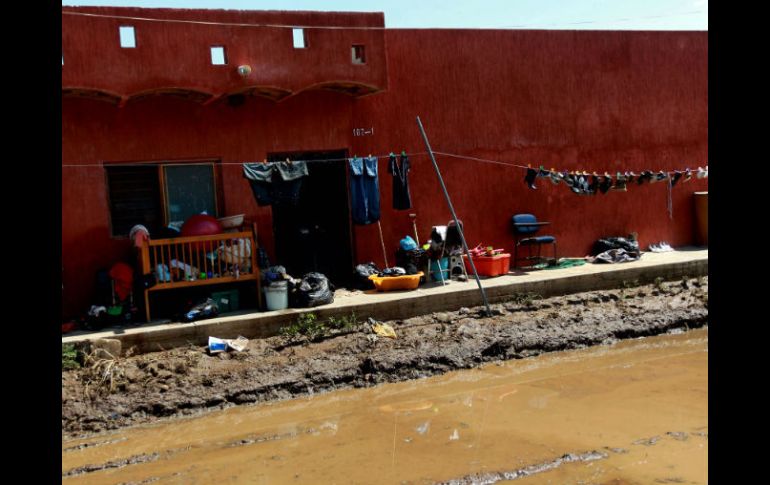 Poco más de 250 familias pierden muebles y accesorios de sus casas. ARCHIVO /