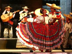 El Ballet Folclórico se encuentra estable y con visión de apertura a un repertorio más fresco y moderno. ARCHIVO /