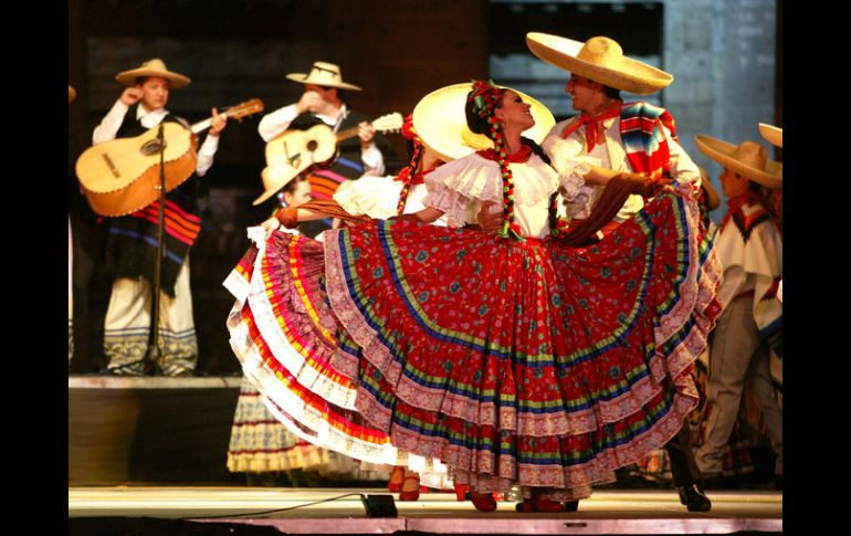 El Ballet Folclórico se encuentra estable y con visión de apertura a un repertorio más fresco y moderno. ARCHIVO /