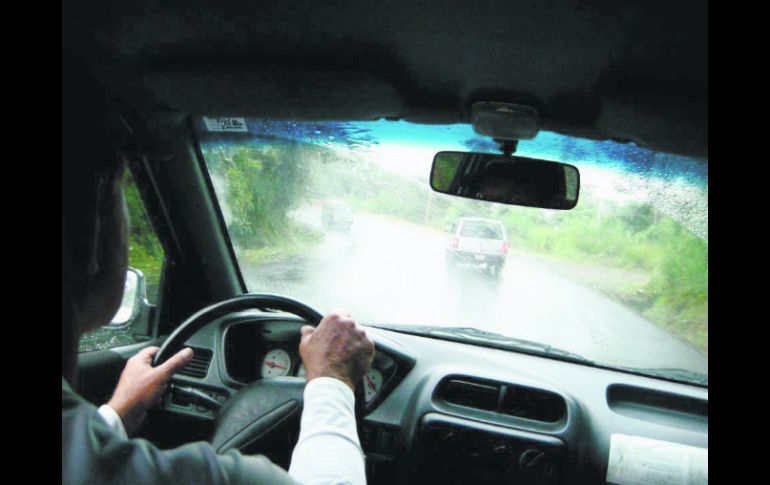 TU DECISIÓN. A veces, es inevitable pasar un charco, por lo que debes tener control absoluto de tu coche.  /