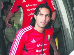 Aldo de Nigris y el resto de los seleccionados arriban al campo del estadio São Januário, donde están llevando a cabo su preparación.  /