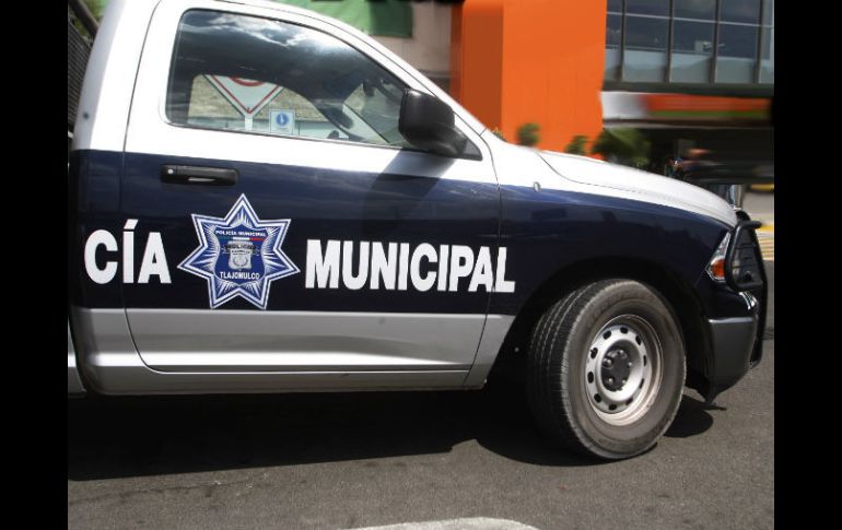 Los maleantes encierran a la encargada en el baño para después darse a la fuga. ARCHIVO /