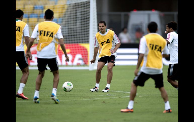 El equipo mexicano cerró su preparación en la cancha del Maracaná. AFP /