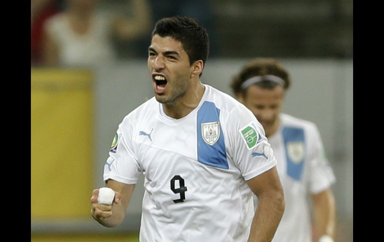 El gol ante España, aunque no sirvió en el resultado (derrota de 2-1) le da una nueva marca personal a Luis. AP /