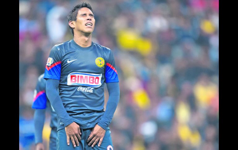 El defensa del América, Juan Carlos Valenzuela, fue llamado ayer al Tricolor, tras la baja del zaguero Hugo Ayala, de los Tigres. MEXSPORT /