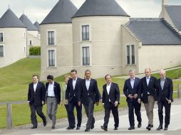 Foto de grupo de los mandatarios reunidos en la cumbre del G-8. AFP /