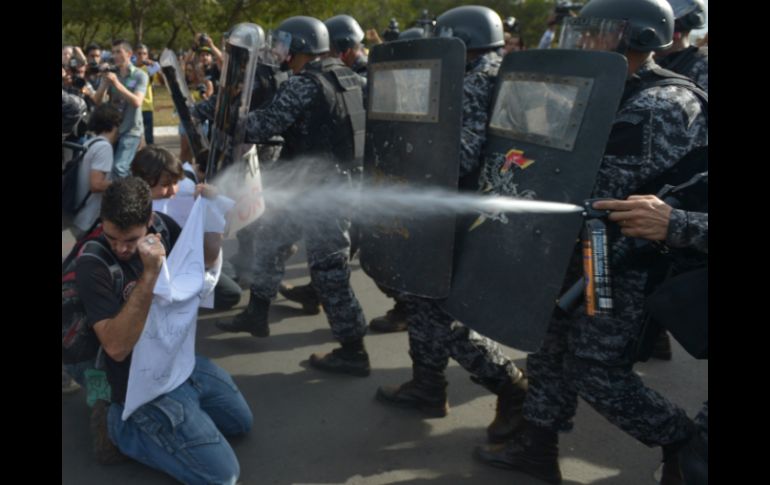 La HRW y otras organizaciones como AI manifestaron su preocupación por la represión policial de estas protestas. ARCHIVO /