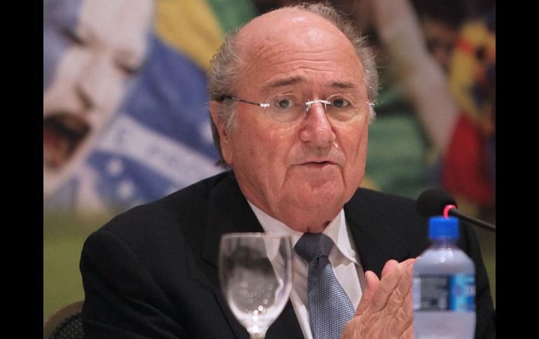 Joseph Blatter responde a las manifestaciones que se han extendido por Brasil en plena Copa Confederaciones. ARCHIVO /