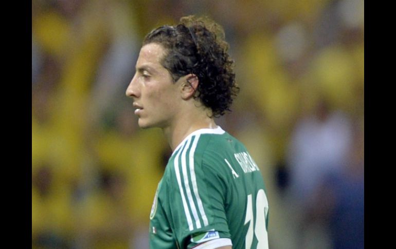 Andrés Guardado defiende a su técnico y desea su continuidad. AFP /