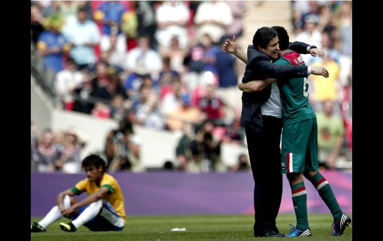 Sobre el Tri, se tendrá que ver cuál es la decisión de los ''dueños del balón'', en la cual mucho tendrán que ver el dinero. ARCHIVO /