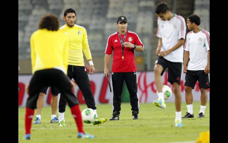 José Manuel de la Torre saca conclusiones positivas rumbo a conseguir la clasificación al Mundial del 2014, luego del torneo. AP /