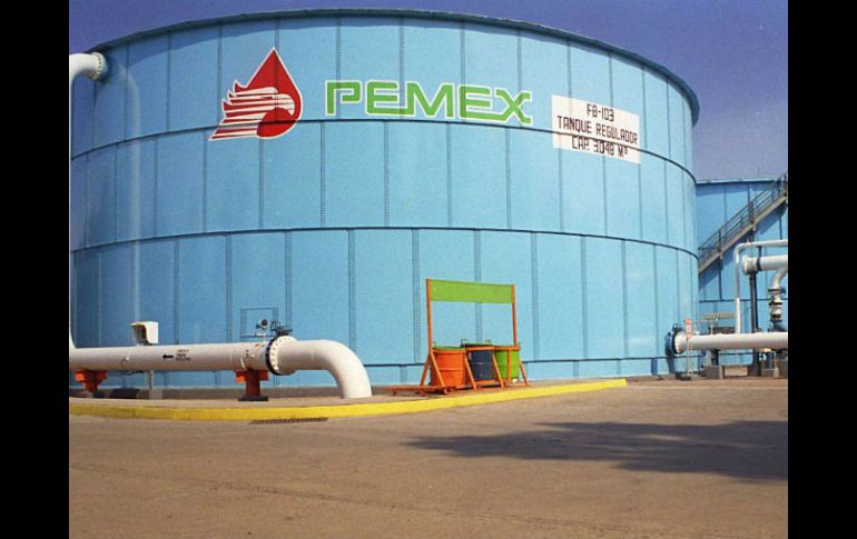 Diputadas aseguran que impugnarán propuestas que pretendan entregar a Pemex a capitales extranjeros. ARCHIVO /