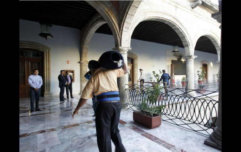 Nuevo personal ha ocupado las plazas que quedaron libres por renuncias. ARCHIVO /