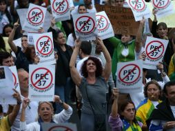 Ola de protestas en Brasil causan incertidumbre sobre la sede del Mundial 2014. EFE /