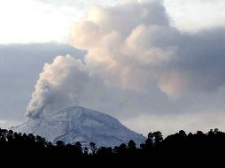 El Cenapred informa que la Alerta Volcánica del Popocatépetl permanece en Amarillo Fase Dos. ARCHIVO /