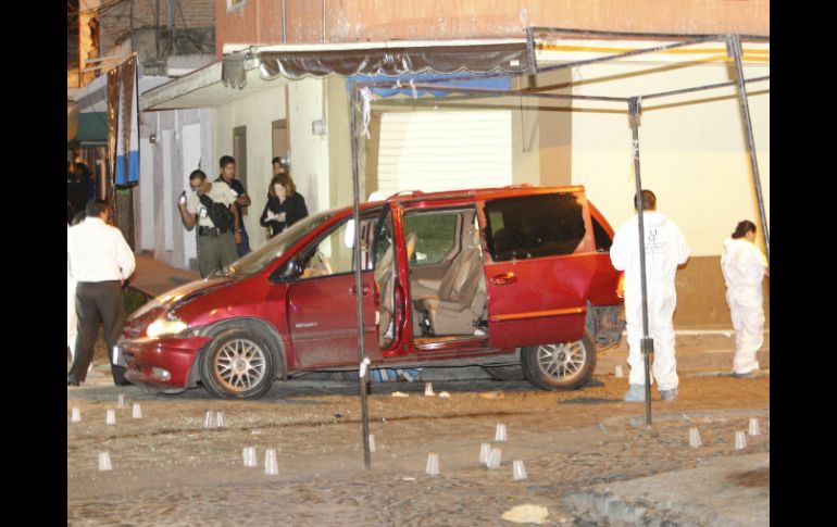 Los hechos ocurren a las 22:40 horas de este lunes en el cruce de las calles Hidalgo y Aquiles Serdán.  /