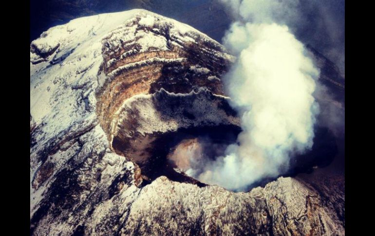 La Semar sube una foto del cráter del ''Popocatépetl'' a la red social Twitter. TOMADA DE @SEMAR_mx  /