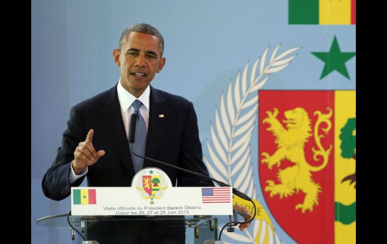 Barack Obama habla durante una conferencia en Senegal. AP /