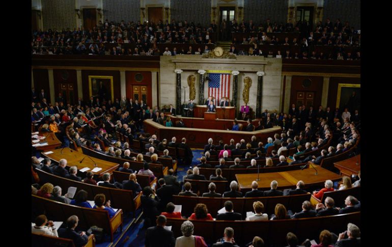 El Senado de Estados Unidos acordó limitar la duración del debate sobre un proyecto de reforma migratoria. ARCHIVO /