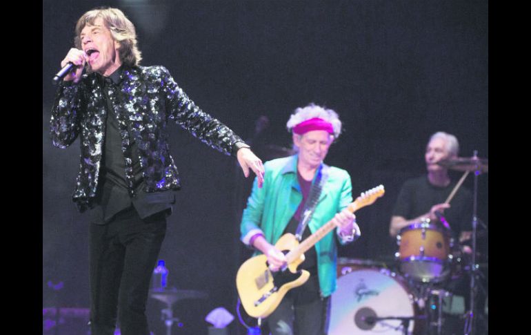 ¿Viejos?. Mick Jagger, Keith Richards y Charlie Watts aseguran que están a 100% para su ''show'' de hoy. AP /