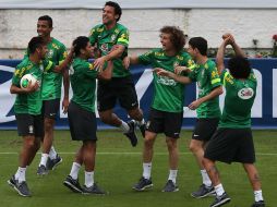 La Selección anfitriona entrena en el estadio de Sao Januário,por la final de la Copa Confederaciones. EFE /