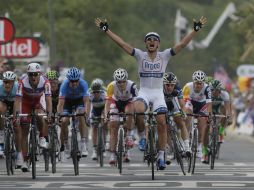 Marcel Kittel celebra su llegada a la meta en el final de la primera ronda del Tour. AP /