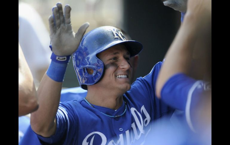 El guardabosques David Lough celebra la victoria de su equipo. AFP /