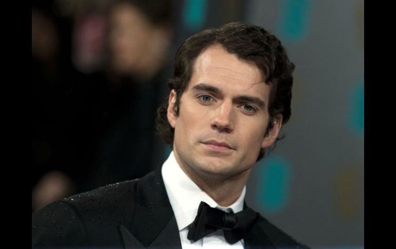 Henry Cavill declaró que le gusta que las mujeres sean ellas mismas. ARCHIVO /