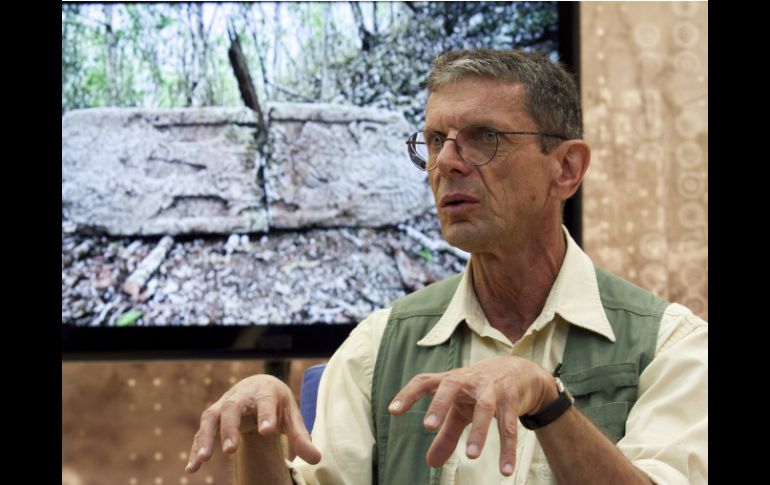 El investigador Iván Sprajc explicó que como  Chactún (Piedra Roja o Piedra Grande) toma su nombre por características del lugar. NTX /