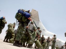 La participación de las fuerzas armadas garantizaría la seguridad de la jornada electoral, según el Senado. ARCHIVO /