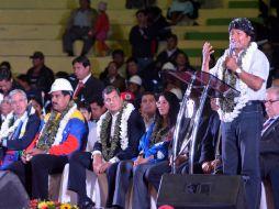 Evo Morales dice que no le temblaría la mano para cerrar la Embajada de Estados Unidos. EFE /