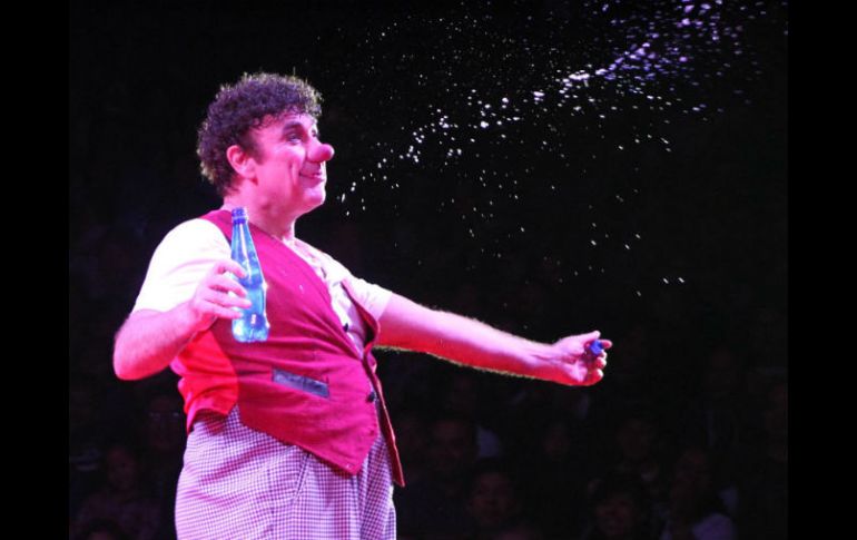 David Larible, originario de Verona, debutó anoche en México, en el circo de los Hermanos Fuentes Gasca. ARCHIVO /